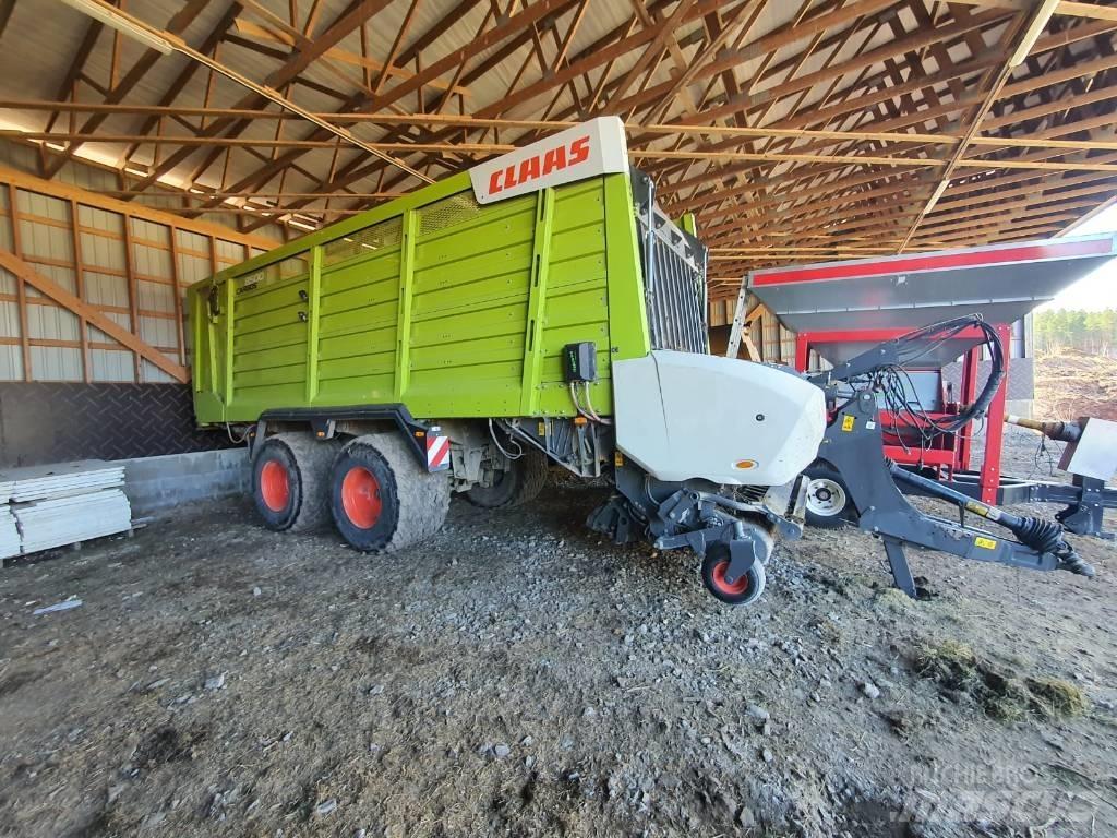 CLAAS Cargos 8500 自动装载拖车