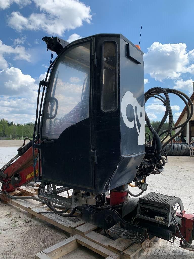Loglift F118ST9.6 木材起重机