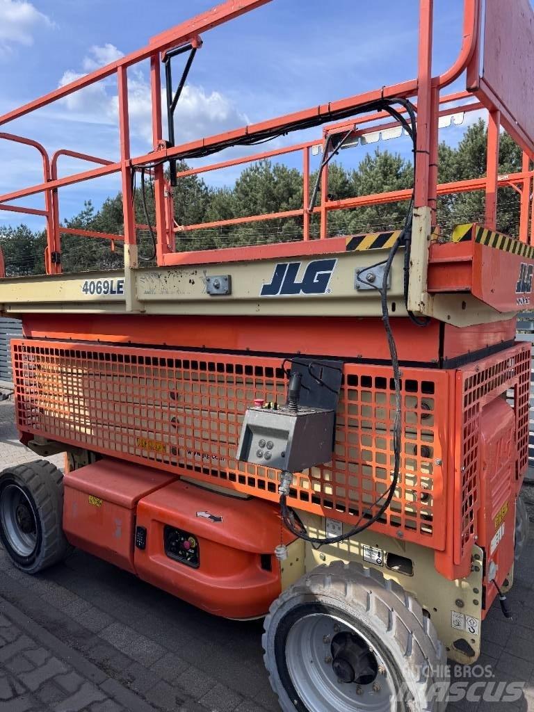 JLG 4069 剪叉式升降机