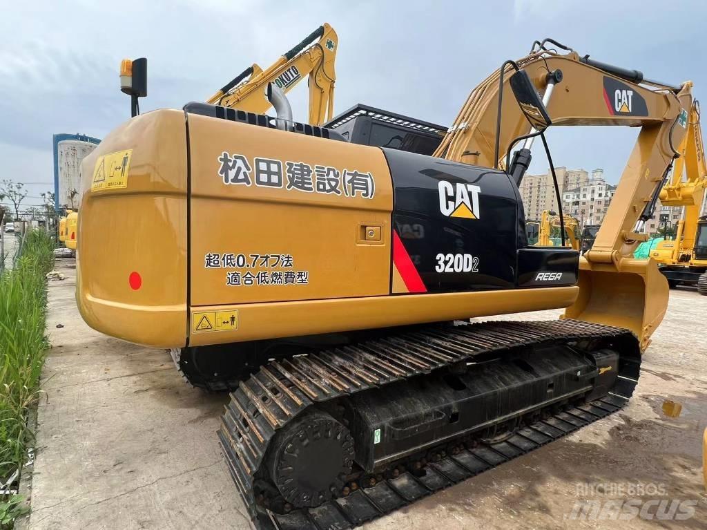 CAT 320 D 履带挖掘机