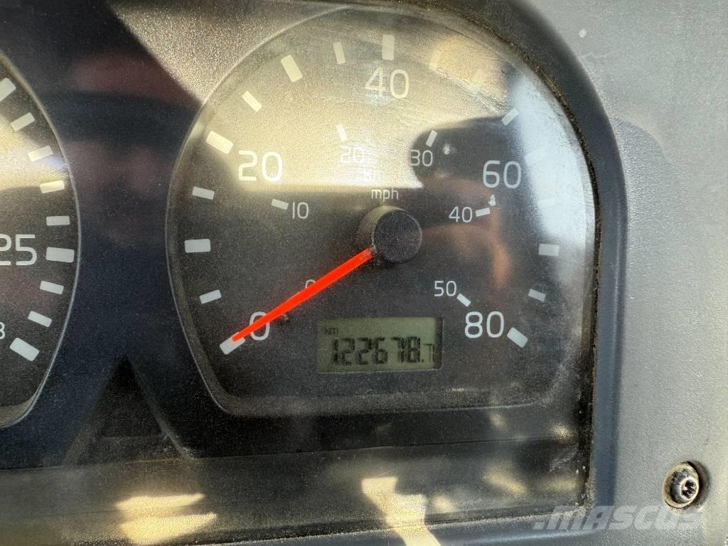 Volvo A 25 D 铰接式自卸车