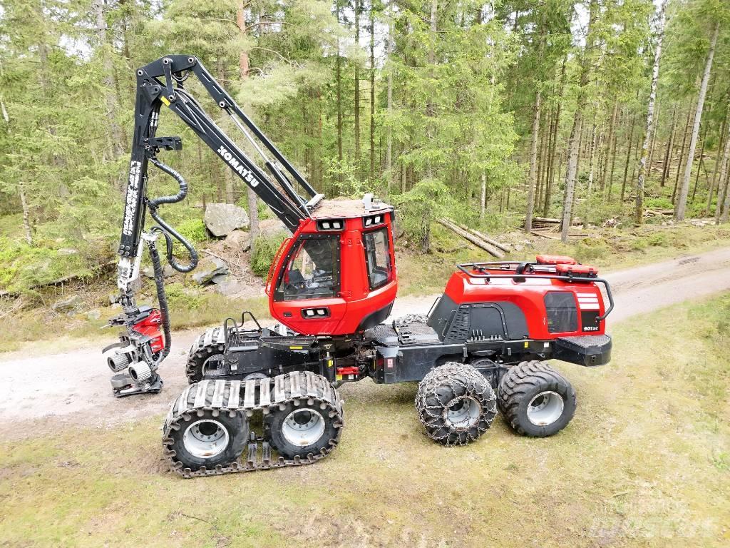Komatsu 901 XC 收割机