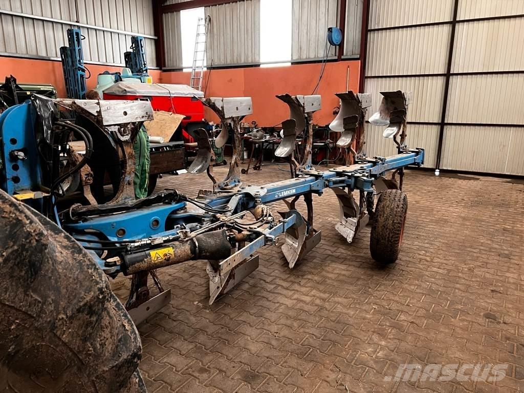 Lemken Juwel 8 传统犁