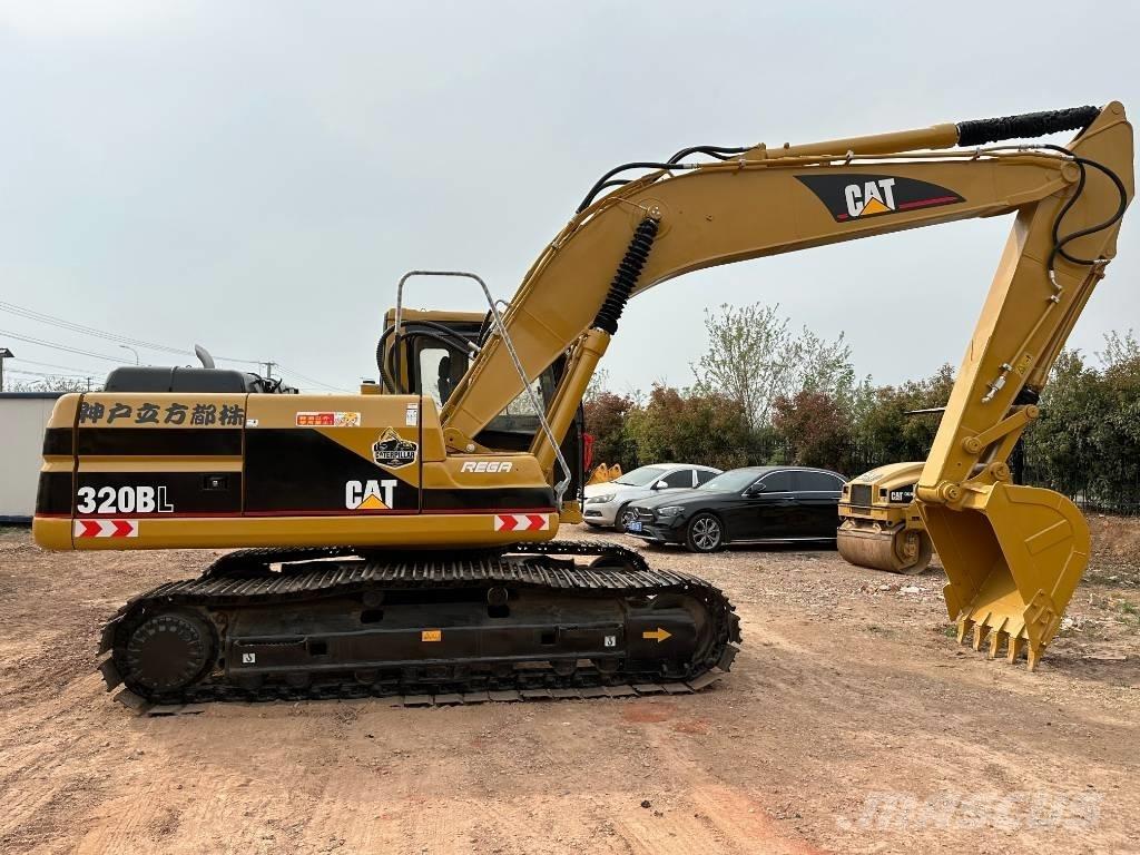 CAT 320B 履带挖掘机