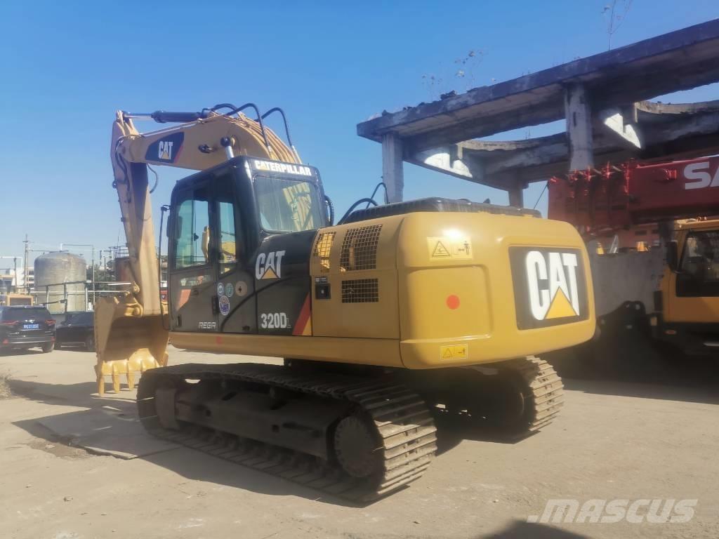 CAT 320 D 履带挖掘机