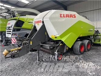 CLAAS Quadrant 3200 方捆打捆机