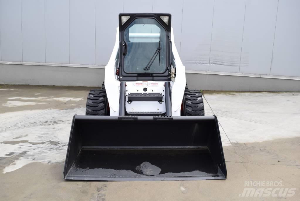 Bobcat S 250 滑移装载机