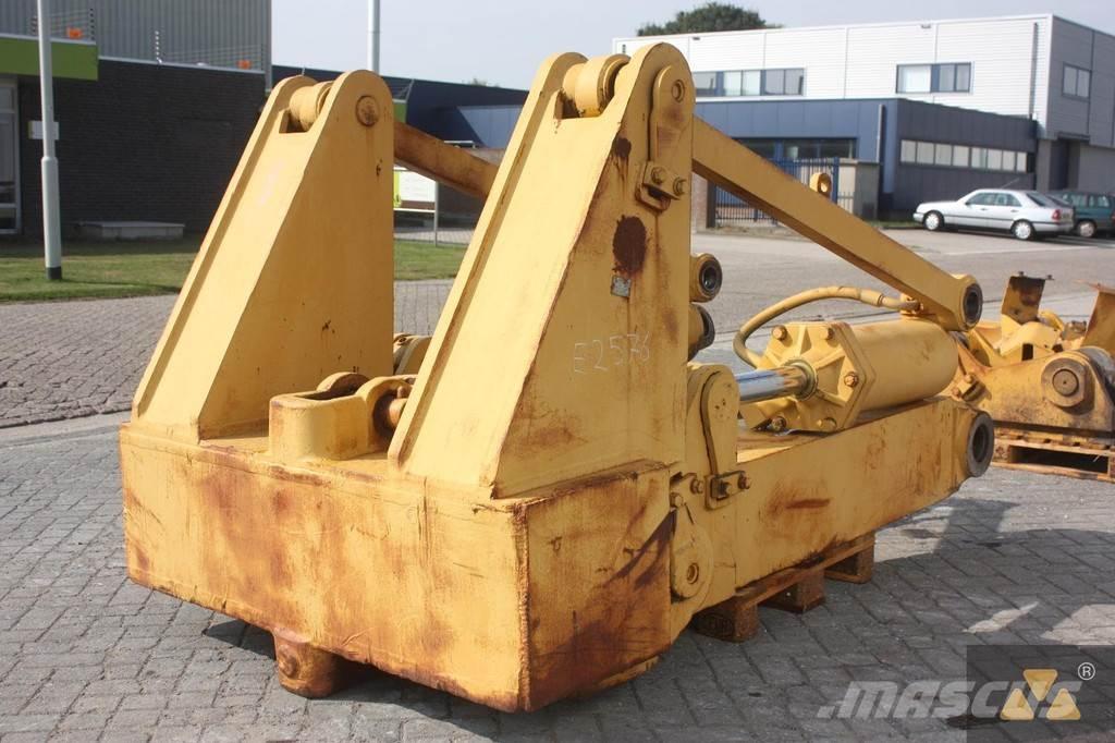 CAT D9H Ripper 其他组件