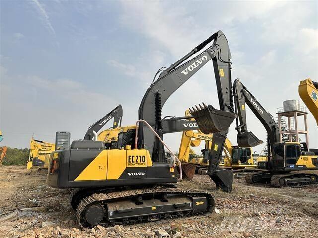 Volvo EC210 履带挖掘机