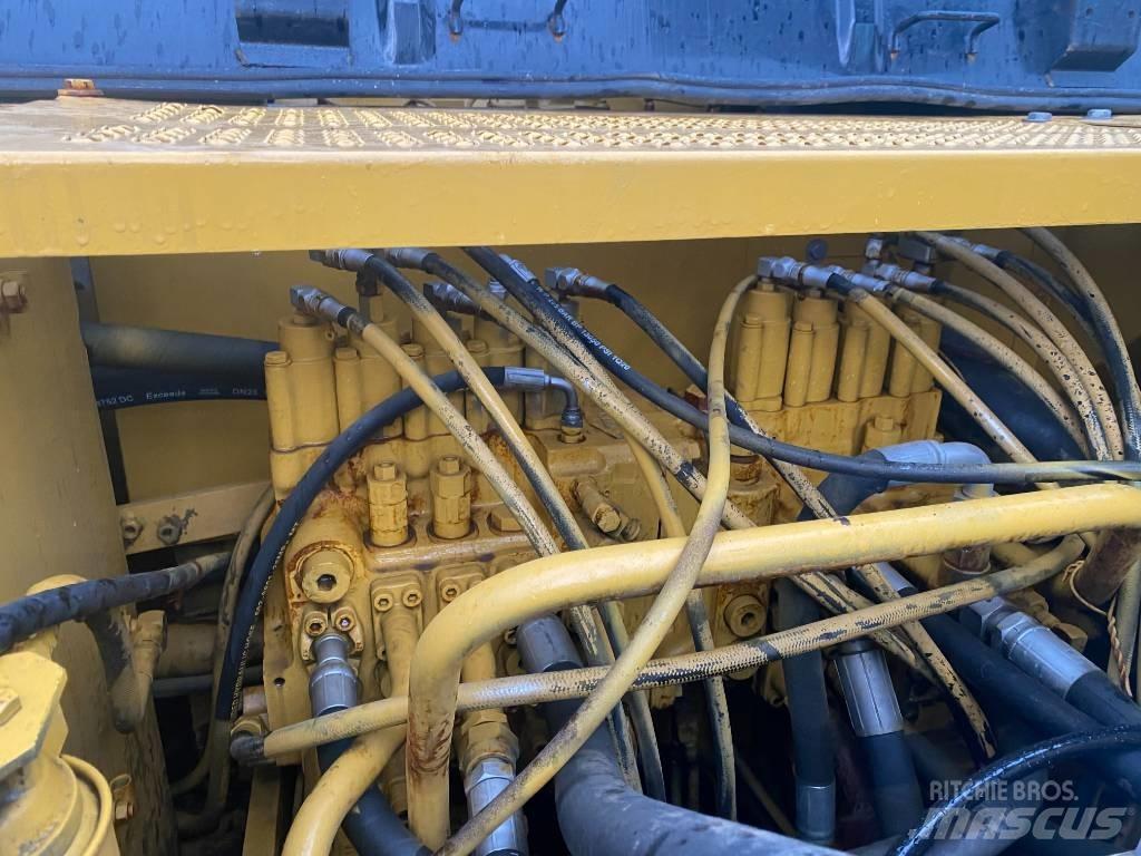 CAT 320 C L 履带挖掘机