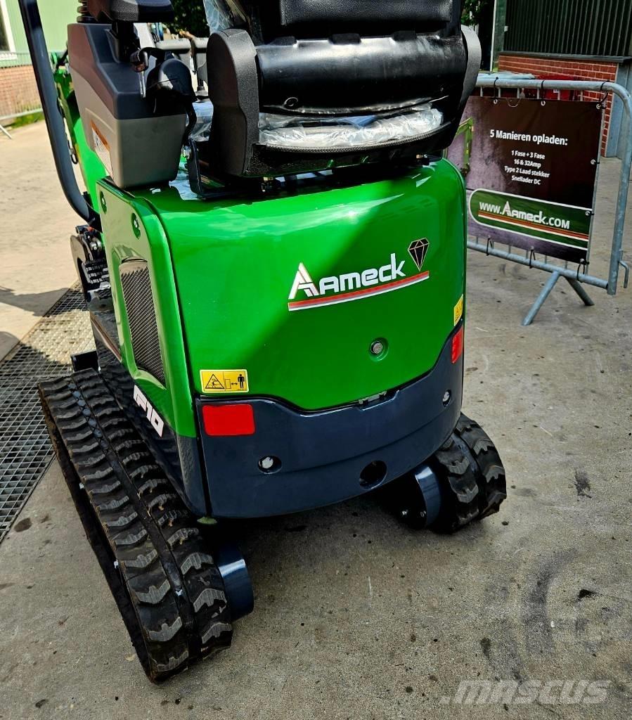 Aameck F10 小型挖掘机