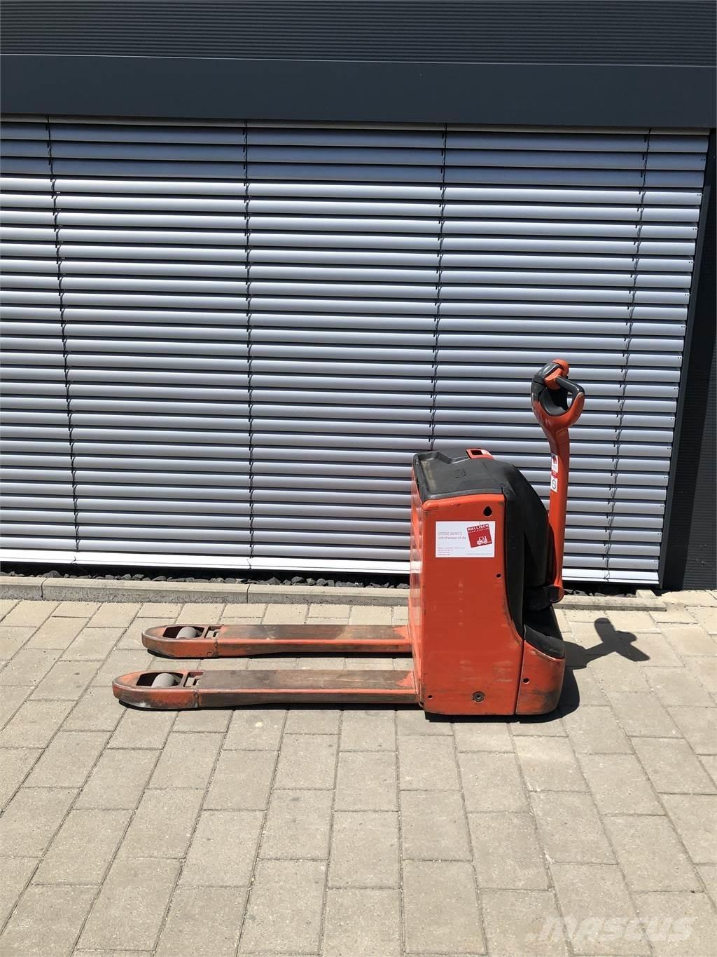 Linde T16 手推堆垛车