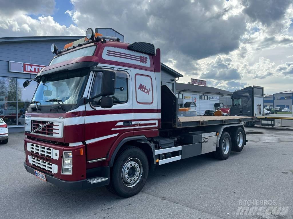 Volvo FM 480 6x2 工程吊钩车