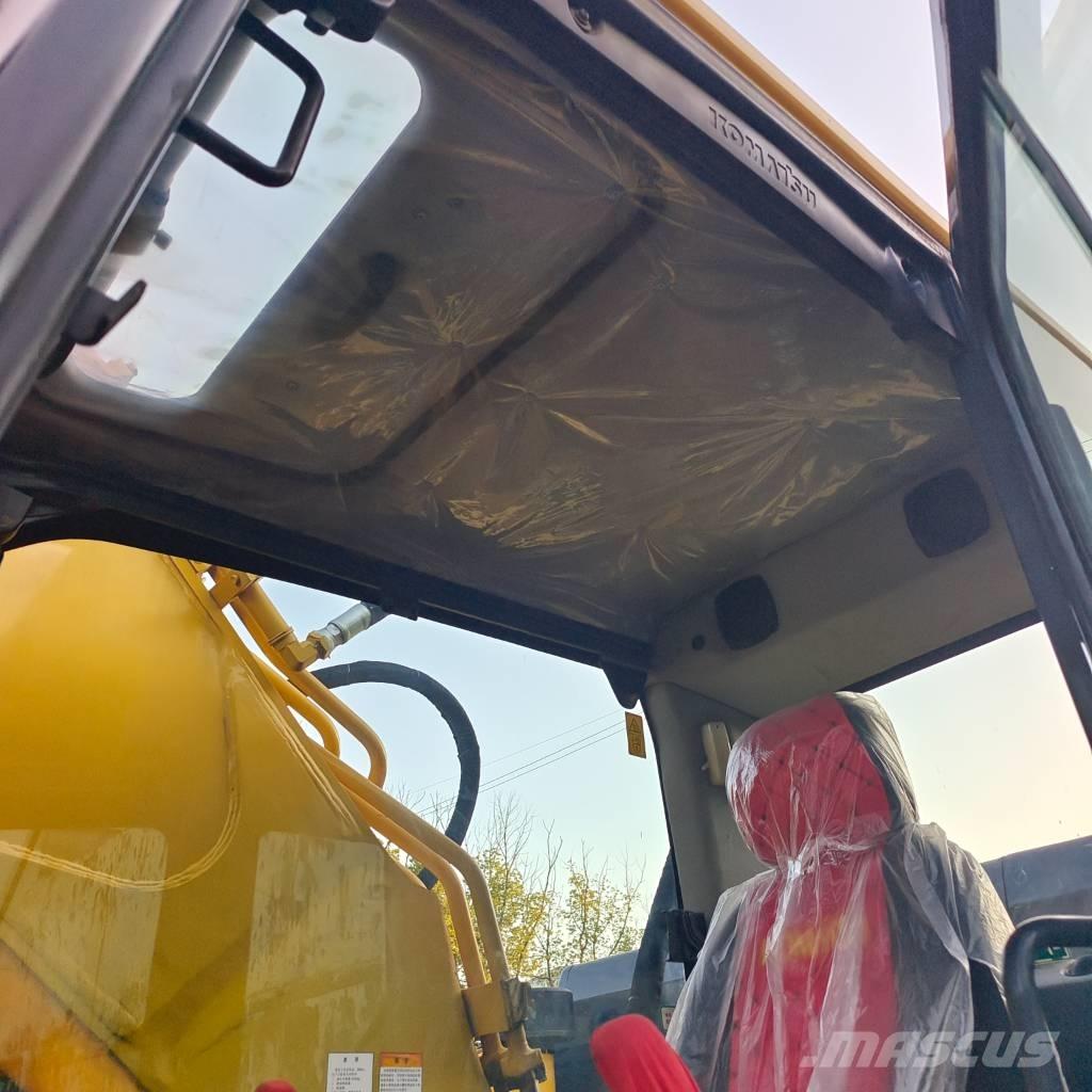 Komatsu PC 450 履带挖掘机