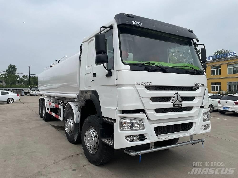 Howo 375 8x4 水罐车