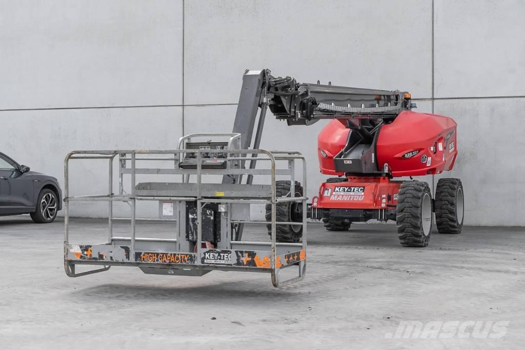 Manitou 220 TJ+ 曲臂高空工作平台