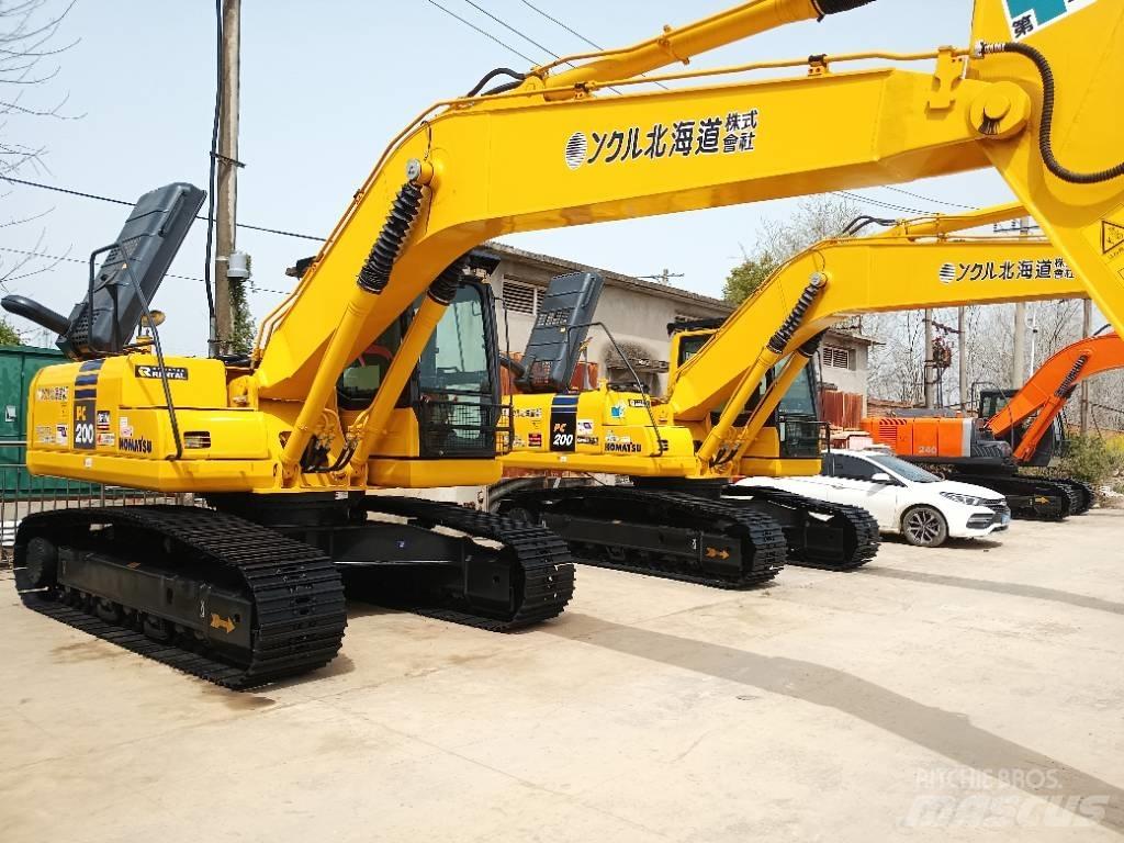 Komatsu PC 200 履带挖掘机