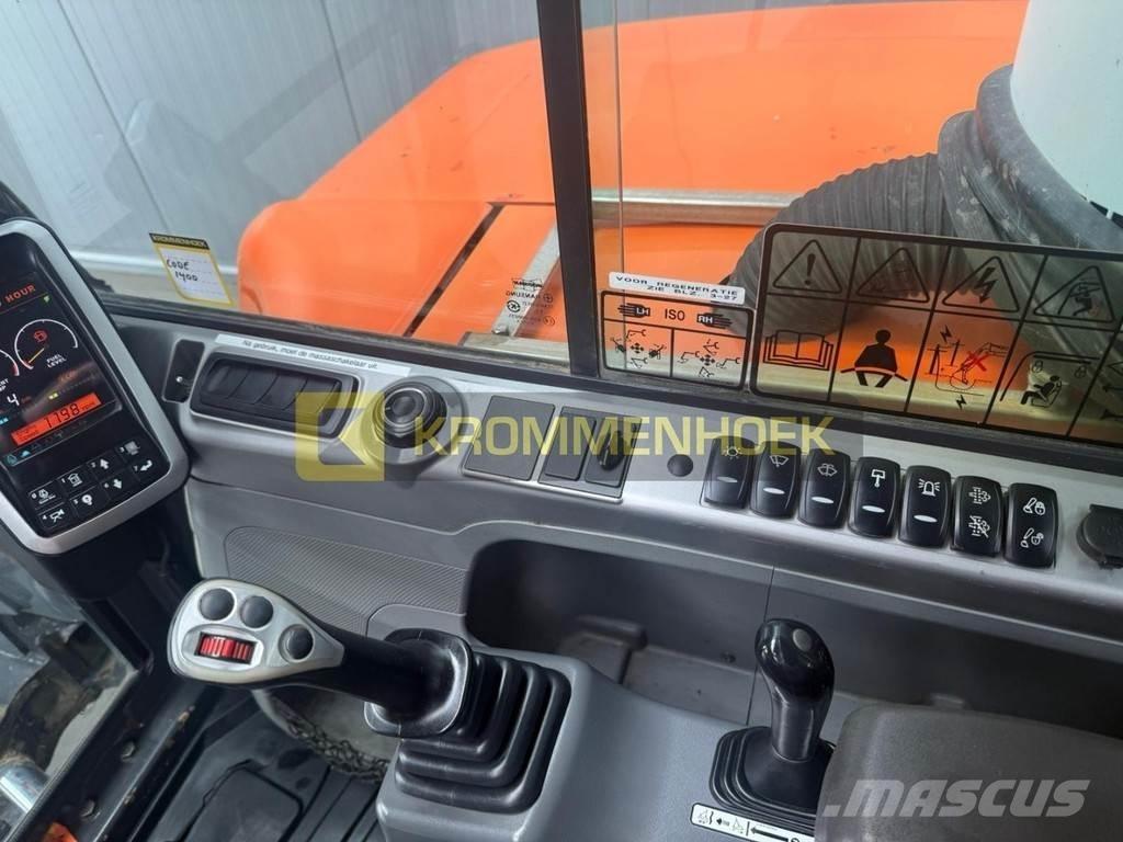 Doosan DX 85R-3 中型挖掘机