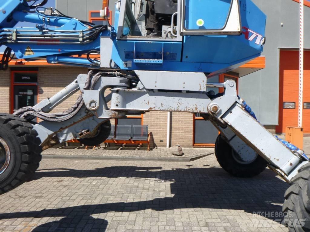 Menzi Muck A71 T2M 特种挖掘机