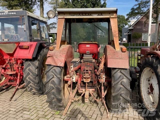 International 423 拖拉机/农用车