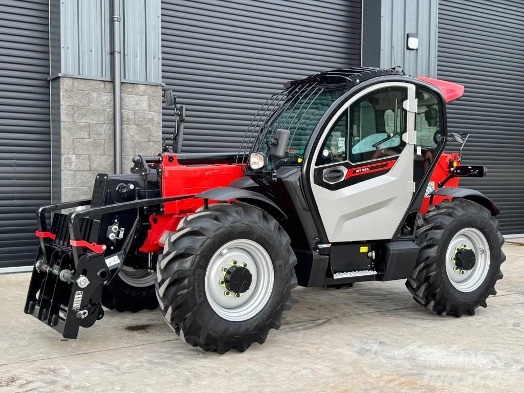 Manitou MT 935 伸缩臂叉装车|叉装车