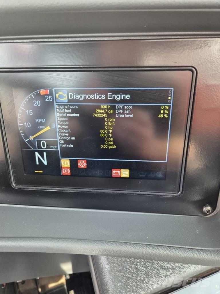Develon DA 30 铰接式自卸车