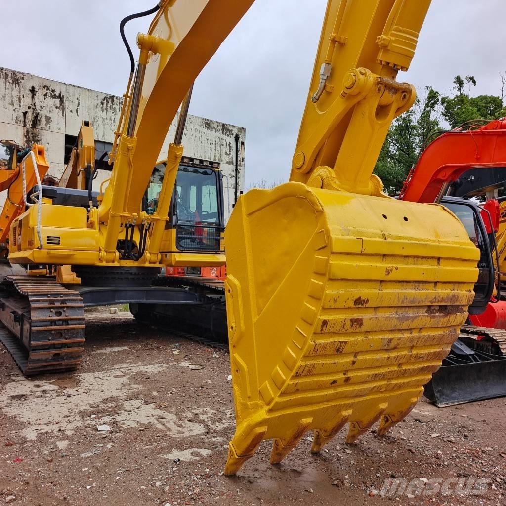 Komatsu PC 450 履带挖掘机