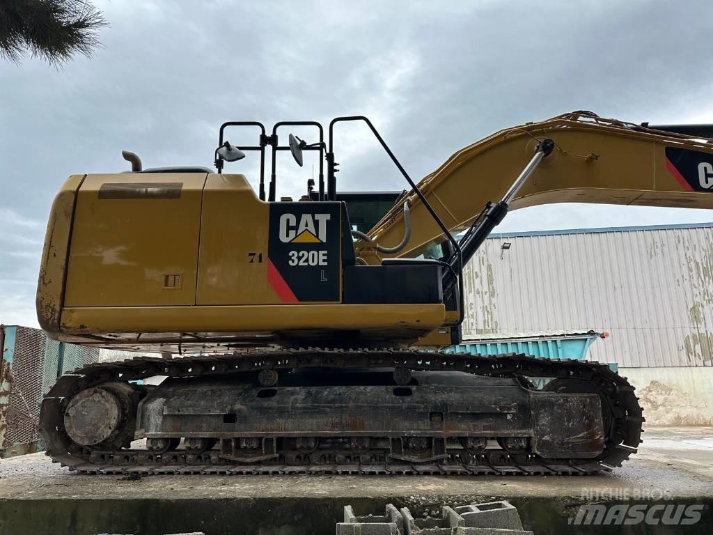 CAT 320 EL 履带挖掘机