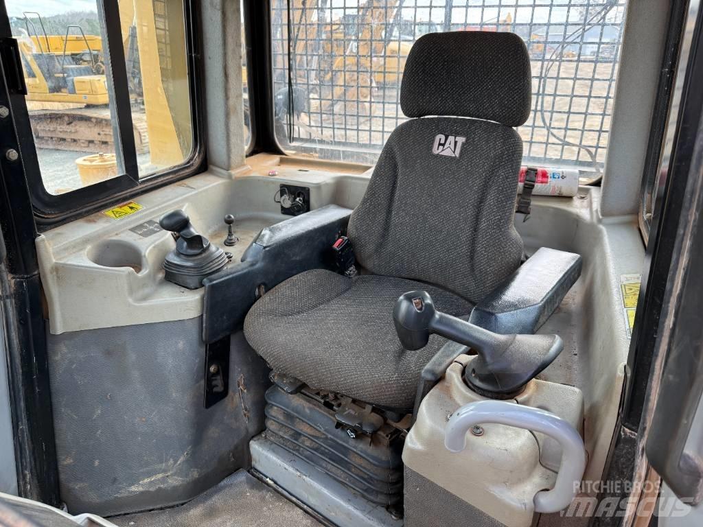 CAT D 6 T XL 履带式推土机