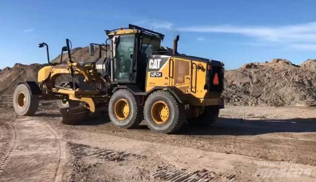 CAT 140M 平地机/推土机