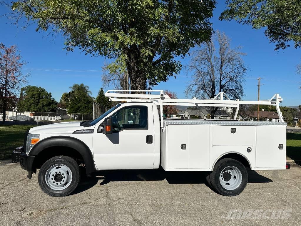 Ford F 550 皮卡车