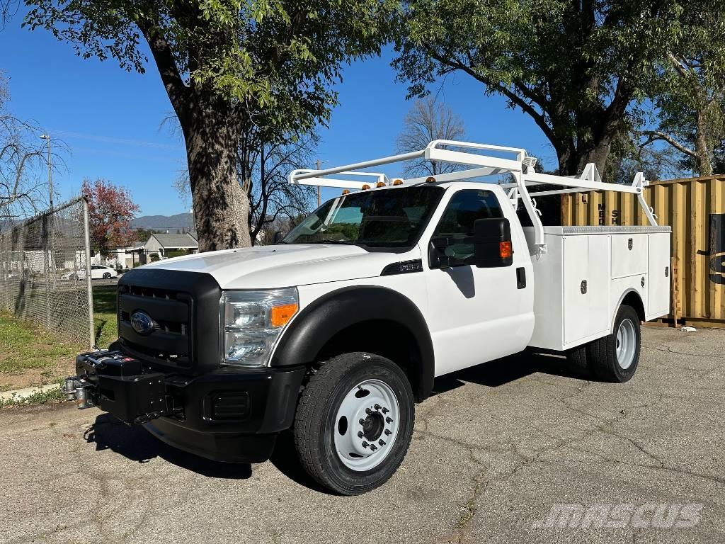 Ford F 550 皮卡车