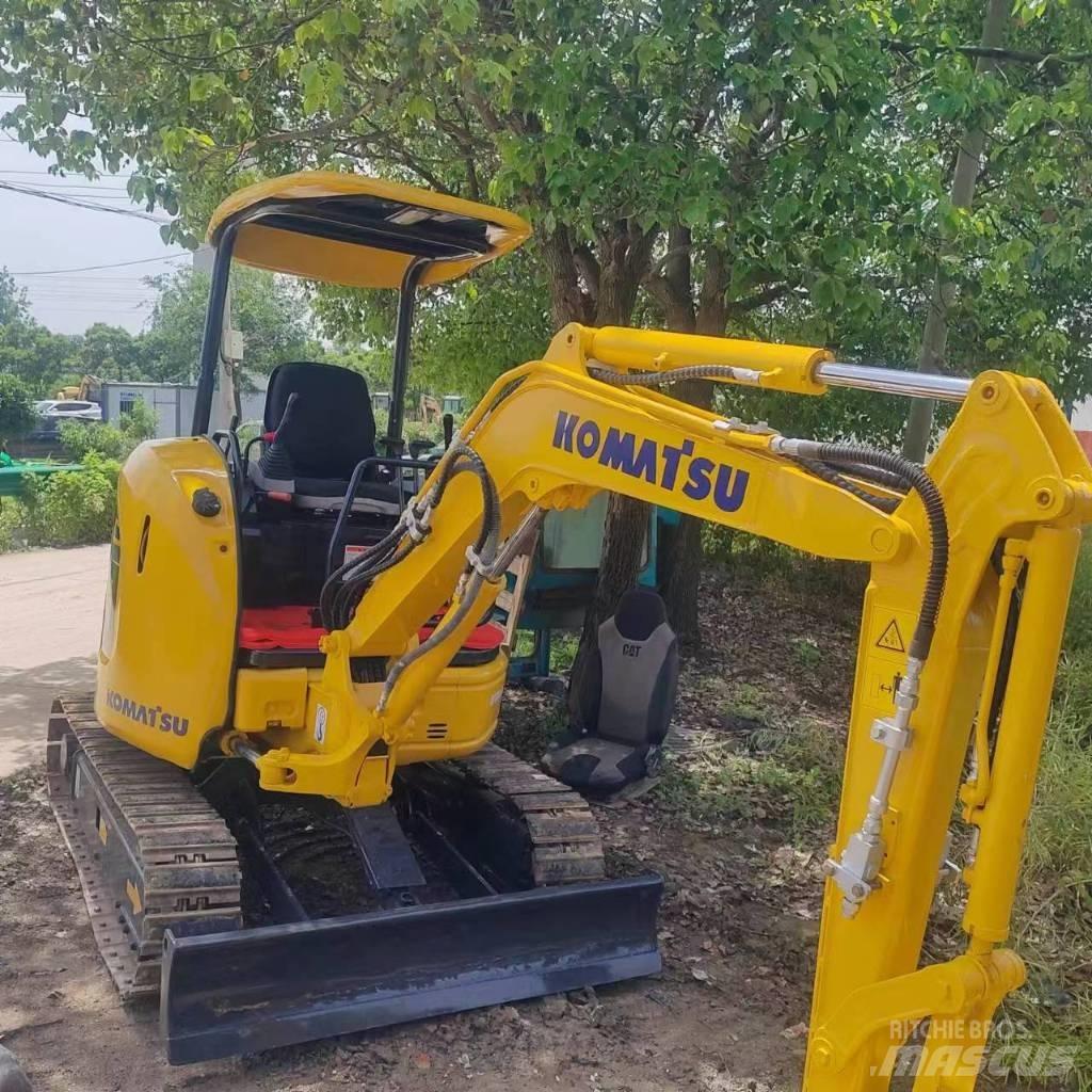 Komatsu PC20MR-3 小型挖掘机