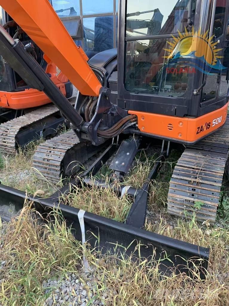 Hitachi ZX 50 U 小型挖掘机