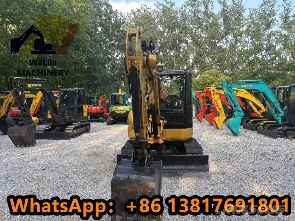 CAT 304 CR 小型挖掘机