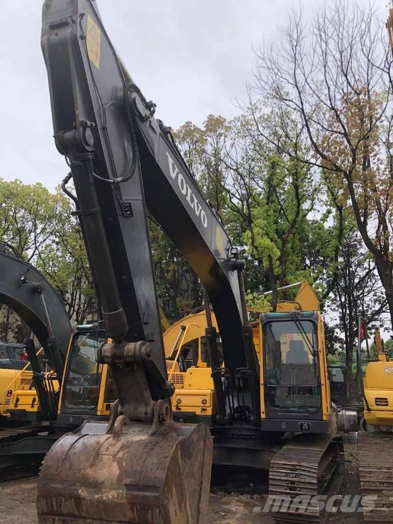 Volvo EC 210 B LC 履带挖掘机