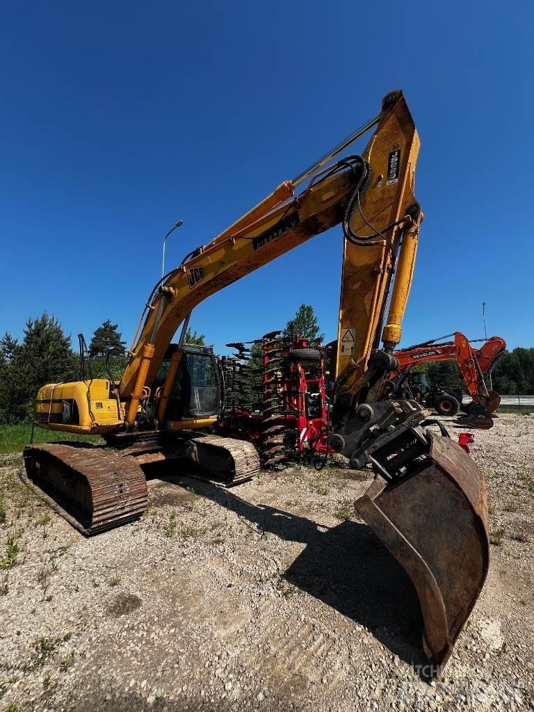 JCB JS 220 履带挖掘机