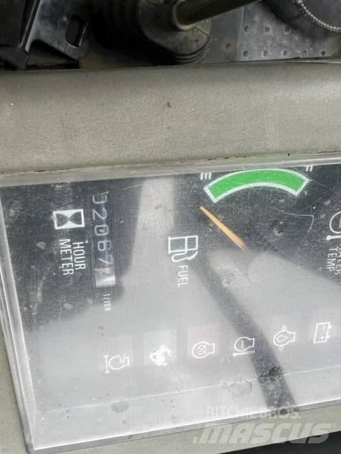 Takeuchi TB 23 小型挖掘机
