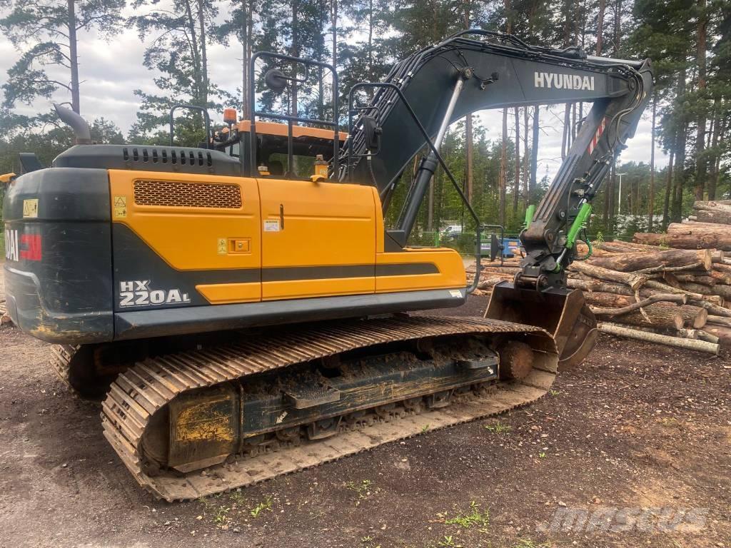 Hyundai HX 220 AL 履带挖掘机