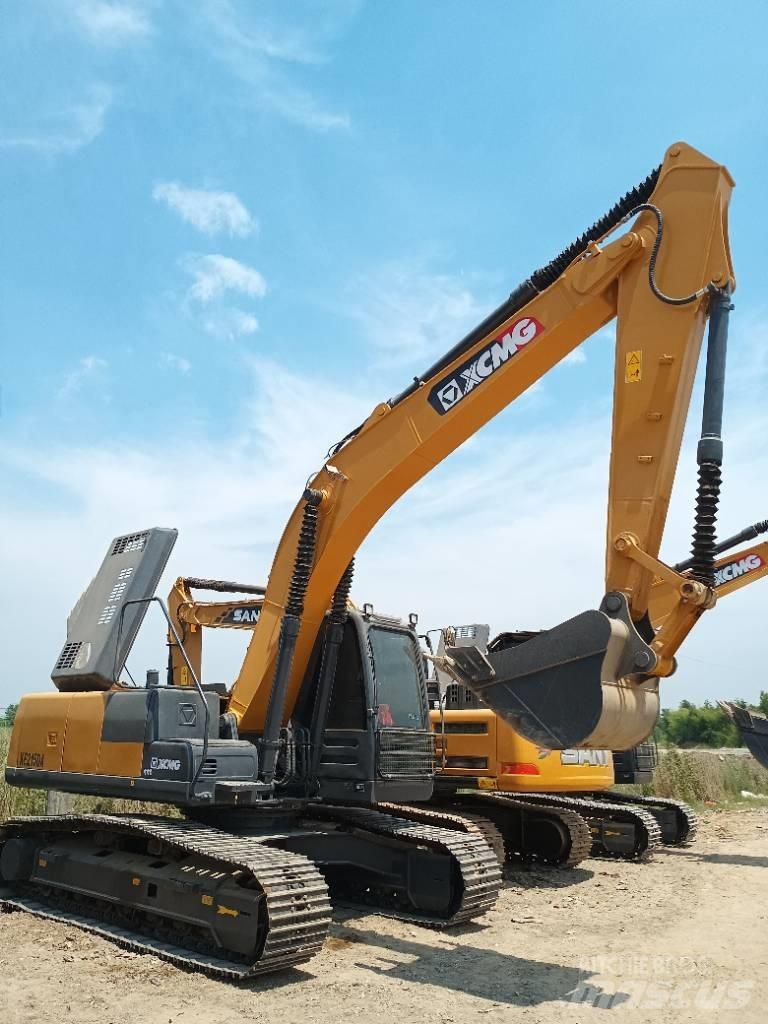 XCMG XE215DA 履带挖掘机