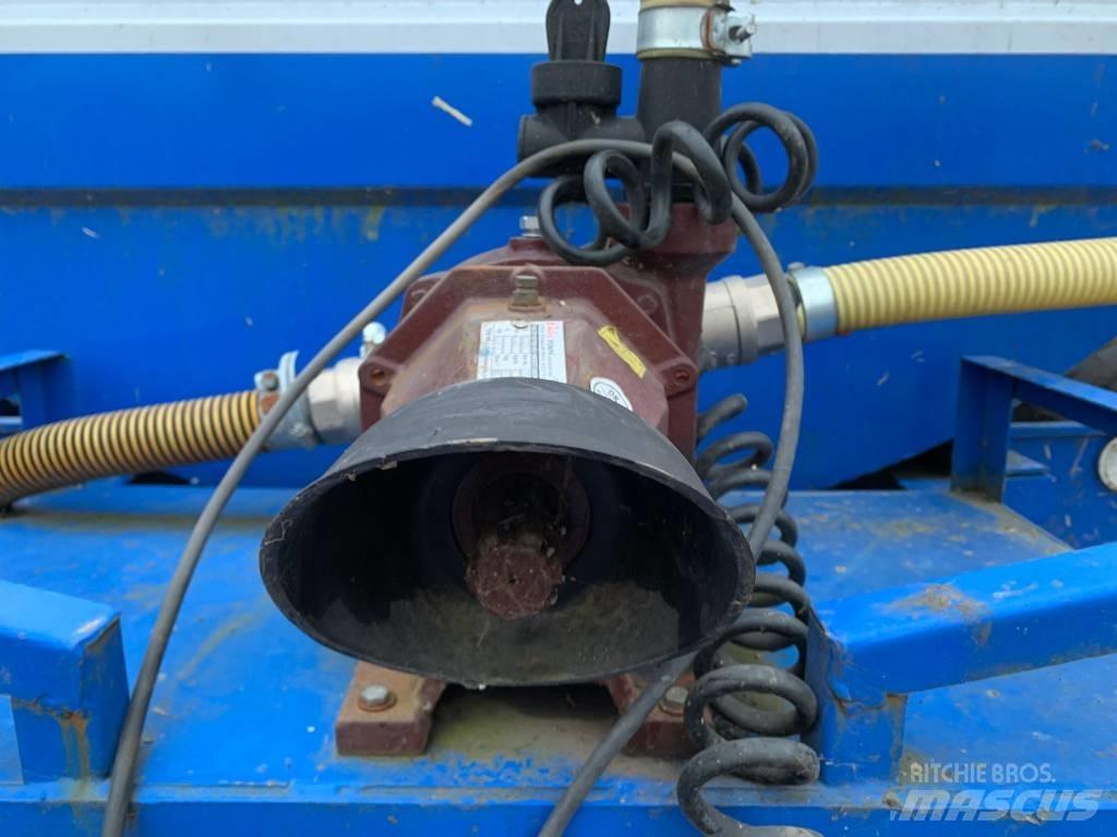  KuzeyAgro KA10TW 水肥车