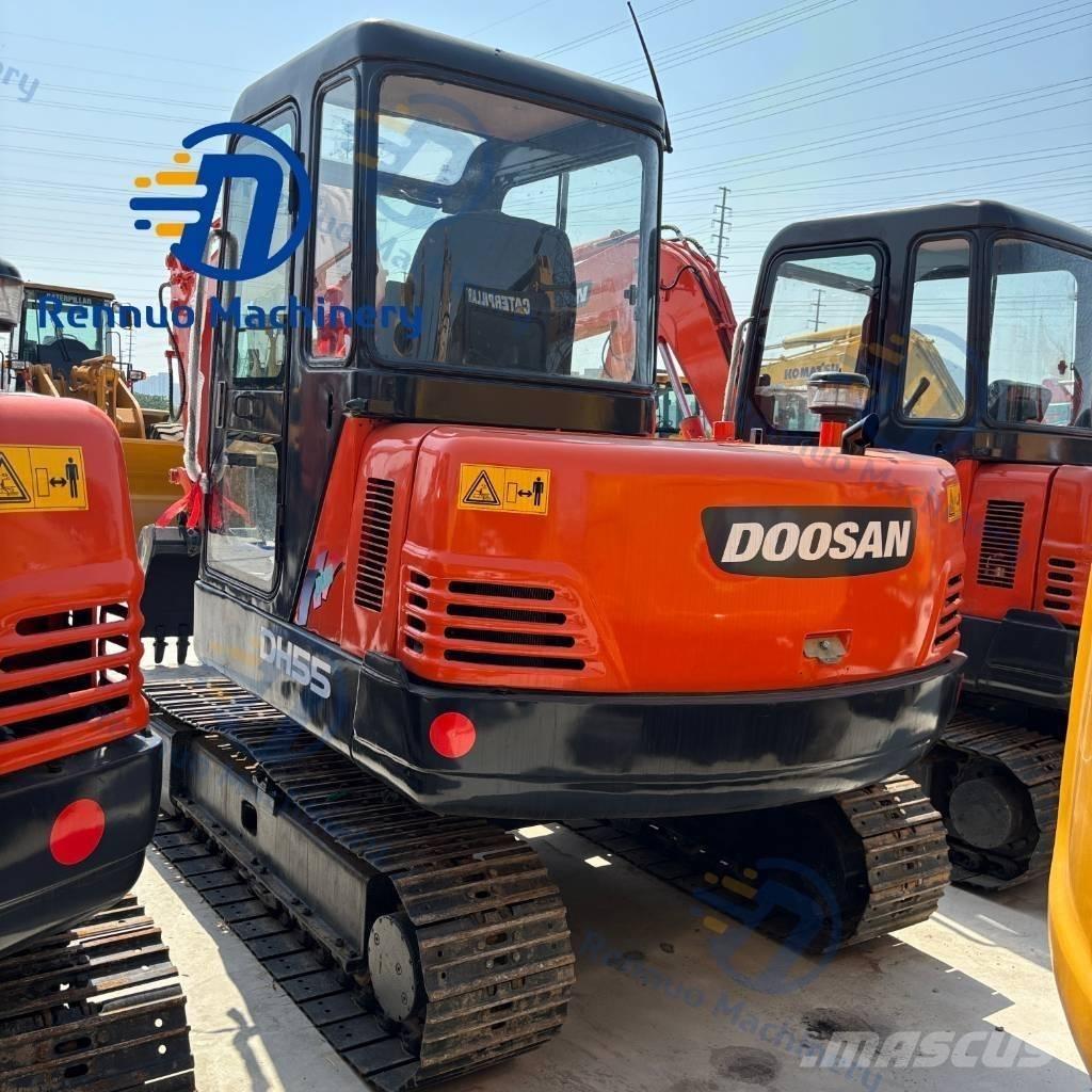 Doosan DH55 履带挖掘机