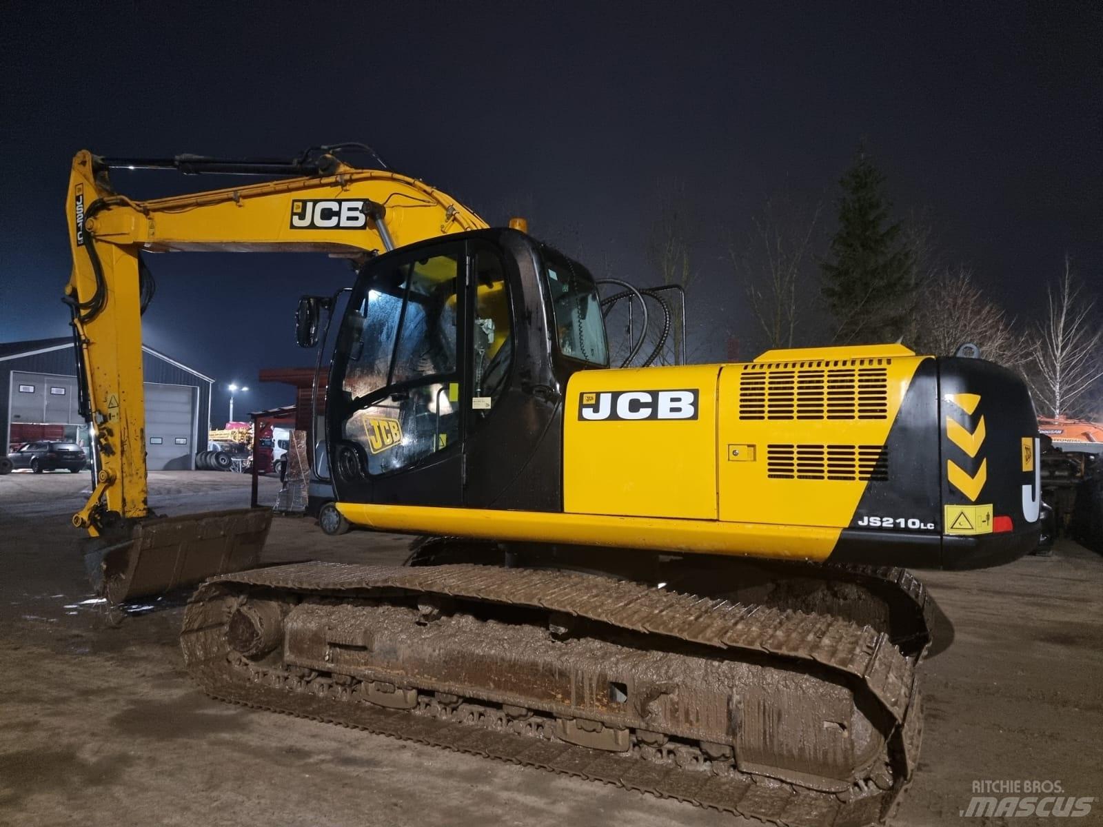 JCB JS 210 LC 履带挖掘机
