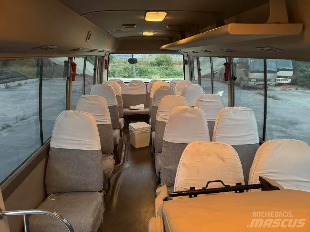 Toyota Coaster 公路客运汽车