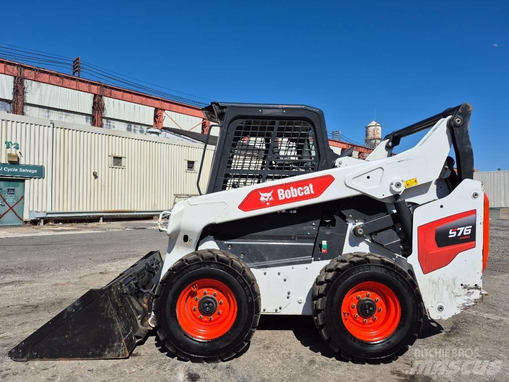 Bobcat S 76 滑移装载机