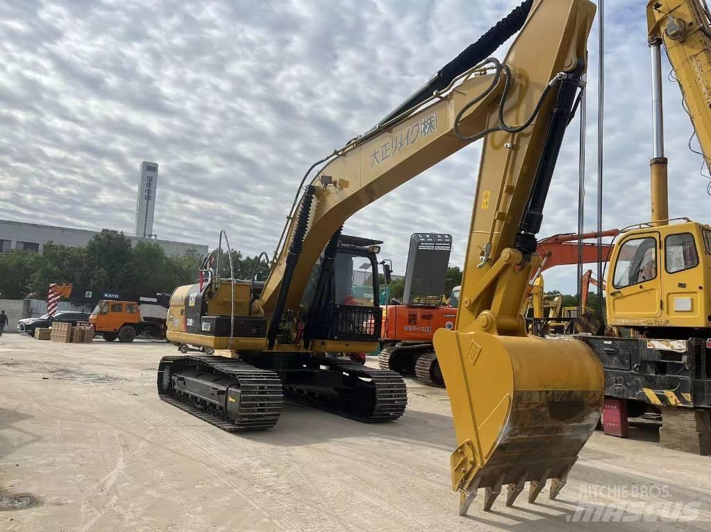 CAT 320 D 履带挖掘机