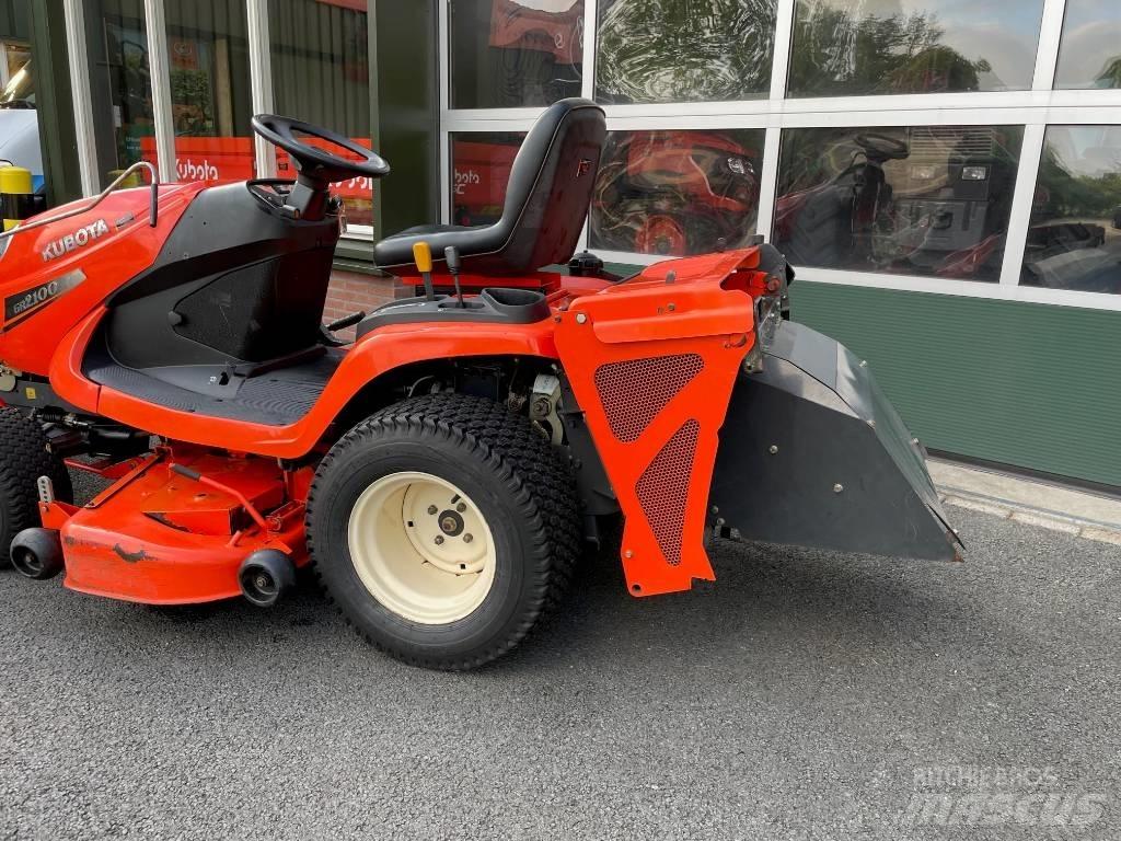 Kubota GR 2100 II 骑乘式割草机