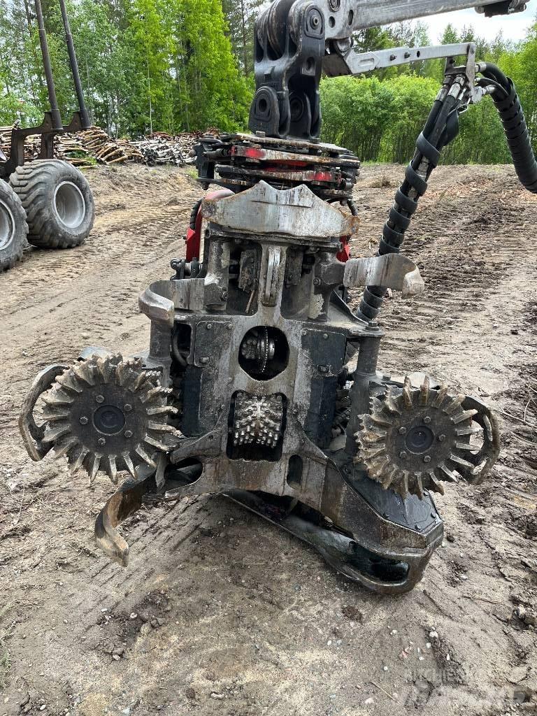 Komatsu 901XC 收割机