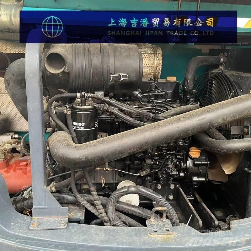 Sunward SWE 60 小型挖掘机