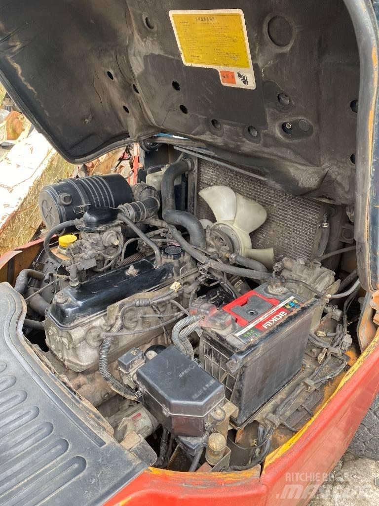 Toyota 42-7 FG 25 天然气叉车